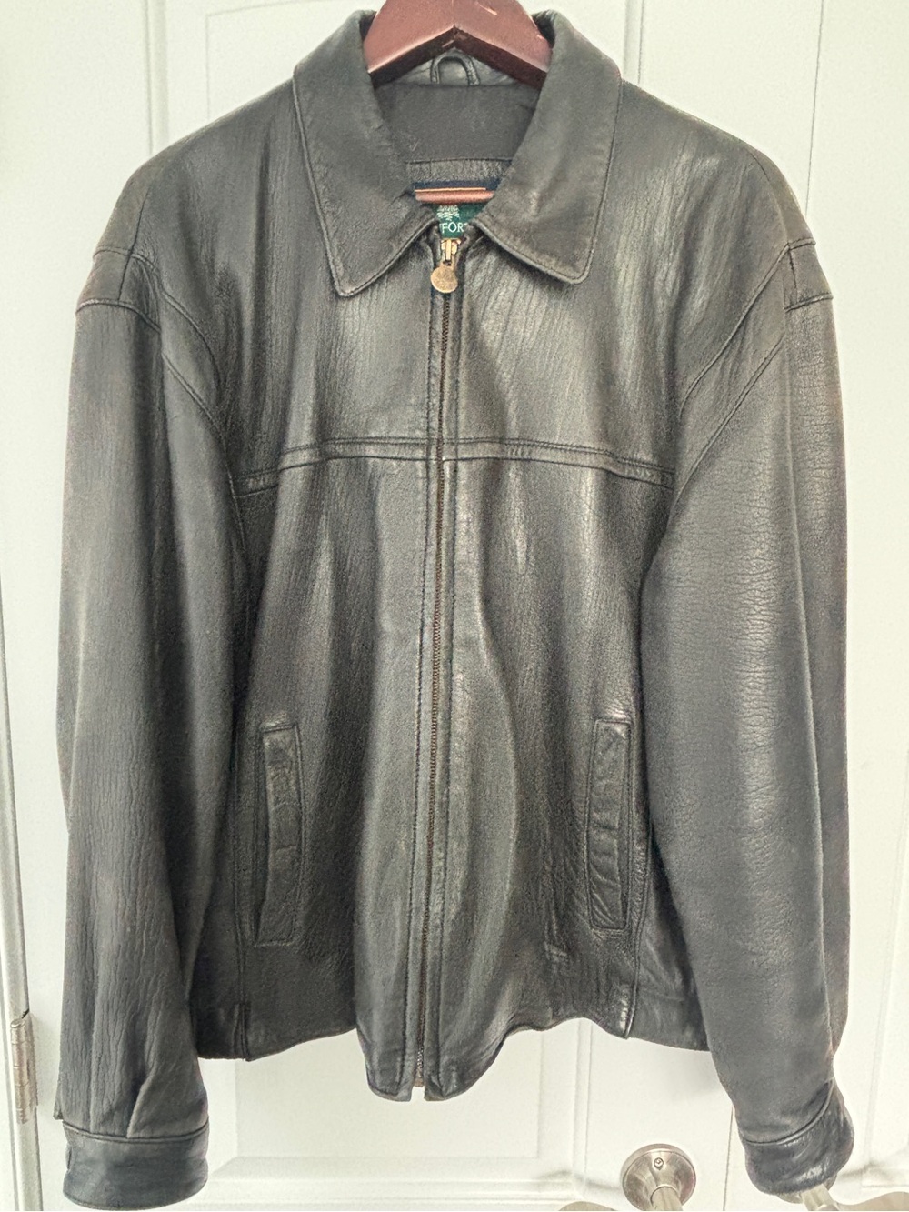RAINFOREST Black Leather Bomber Jacket